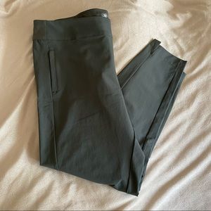 Gaiam olive army green pants with zipper pockets